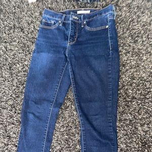 Levi jeans